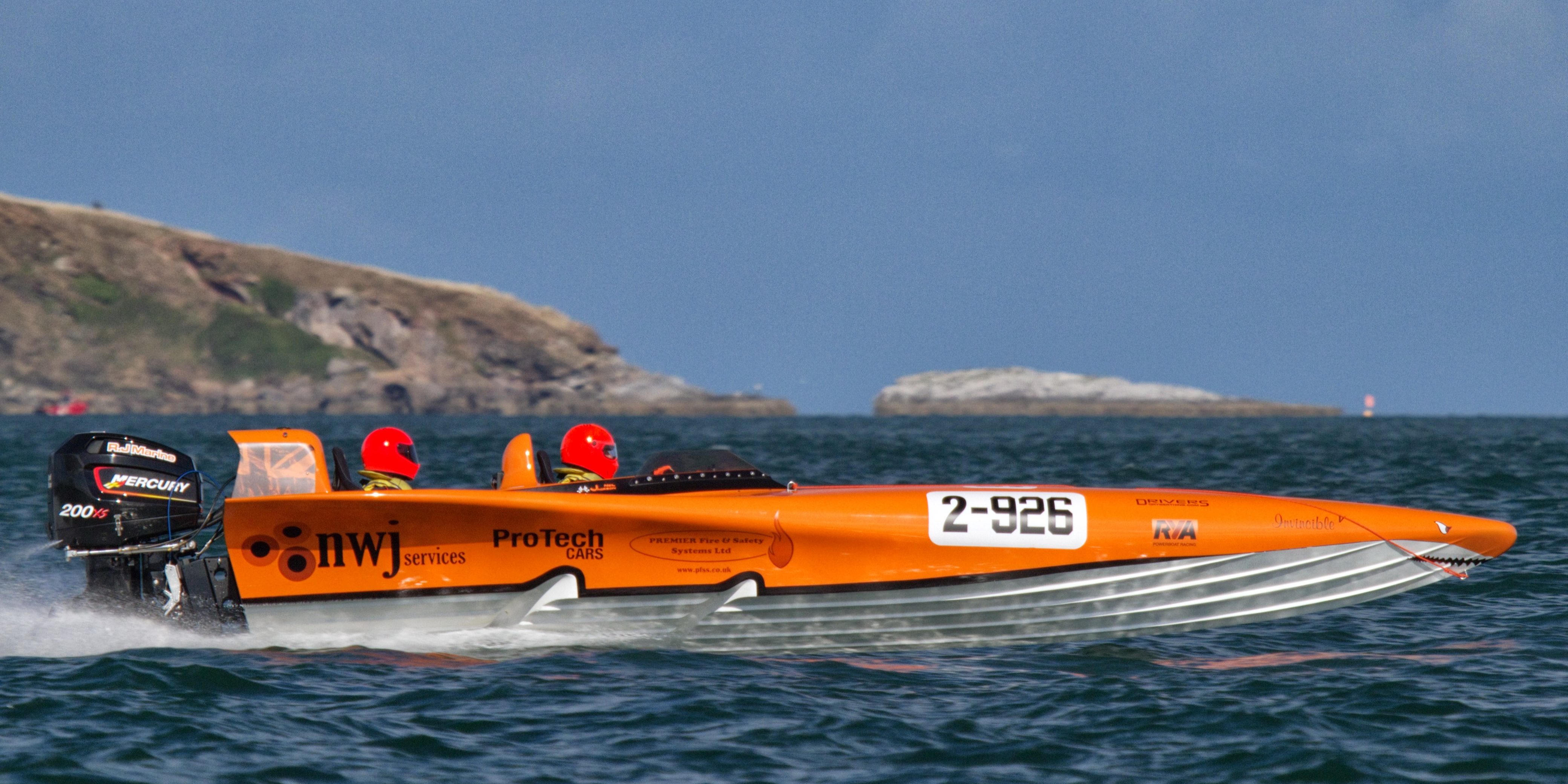 Neil Jackson, Power Boat Racing, Downton Distillery