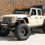 2020 Jeep Gladiator JT front left angle kevlar