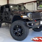 Black Rubicon JL Jeep 4″ Superlift kit with Fox Shocks 20 Fuel Off-Road D560 Vapor wheels matte black 37x13.50R20 tires
