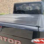 2020 Black Rubicon JT Gladiator Undercover Flex tonneau cover