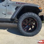 2020 Gray Jeep JL 2.5″ Rough Country lift 20×10 Fuel Off-Road D638 "Vortex" wheels 35" Nitto Ridge Grappler tires