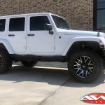 White Sport JK Jeep 4″ Rough Country lift 20x10 Dropstar 654 wheels gloss black machined 35" Toyo Open Country AT II tires