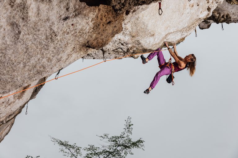 Trad Climbing vs Sport Climbing Key Differences