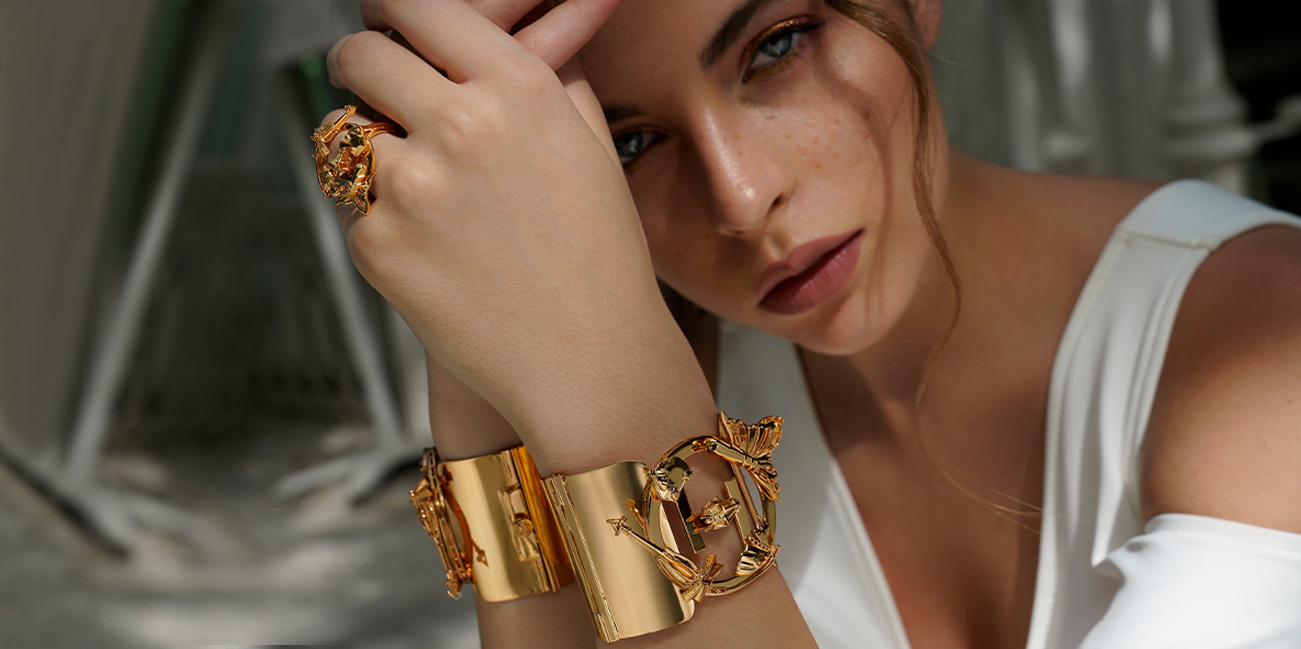 LOOKBOOKS Outhouse Jewellery