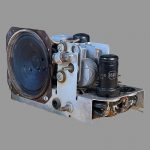 RCA 9TX5 Catalin Radio Chassis 3