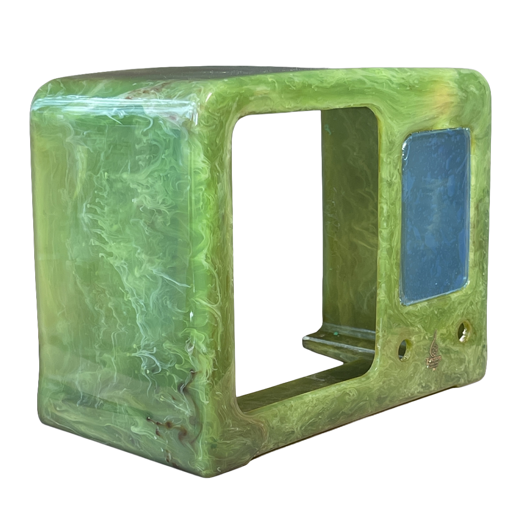 Another Catalin Radio Restoration by Catalin Store