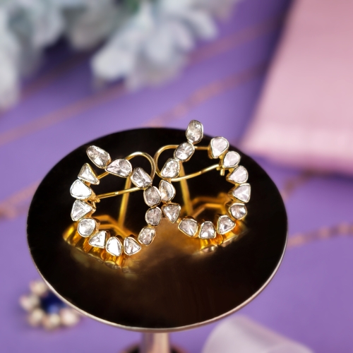 Earrings to Avoid for Square Face