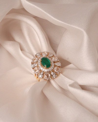 emerald diamond jewellery