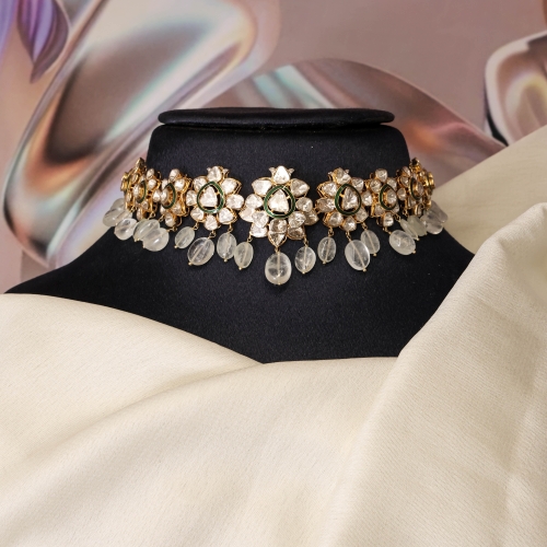 popular styles of diamond necklaces