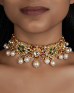 bead choker for sister