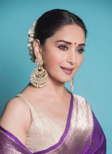 best way to style earrings for short hair