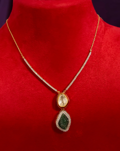 Popular Pendant Necklace Styles