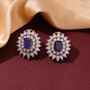 How to Shop Diamond Studs