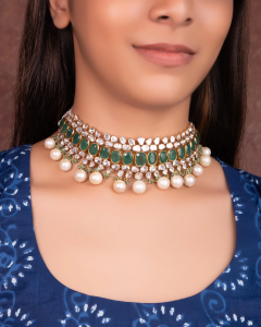 Choker Necklace for Heavily embroidered net or tulle sarees