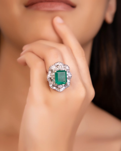 Gemstone-vs-Diamond-Engagement-Rings