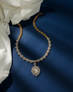 diamond necklace for western wear