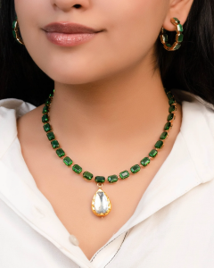 emerald necklace for western outfit