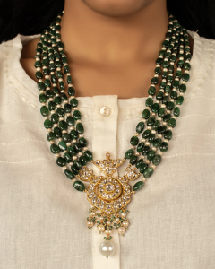 heavy bead necklace for saree