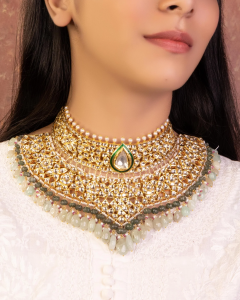 layered traditional Polki choker for bridal lehenga