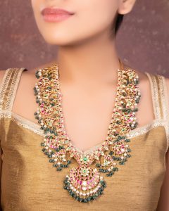 necklace for chanderi saree