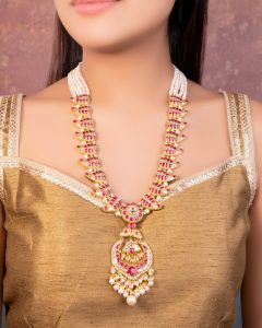 necklace for traditional saree