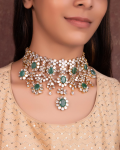traditional choker for Kanjeevaram or Paithani saree