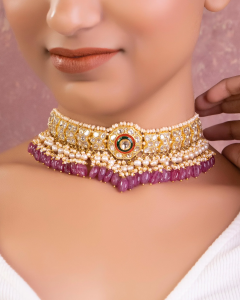 Polki Choker for Crew Neck Dress