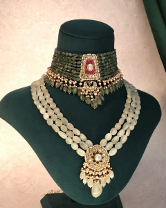 beaded necklace set for red lehenga