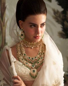 bridal jewellery for heart face shape