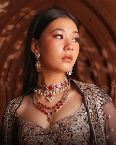 bridal jewellery for square face shape