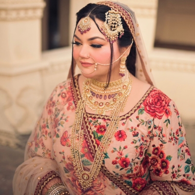 layered necklace for bridal trends