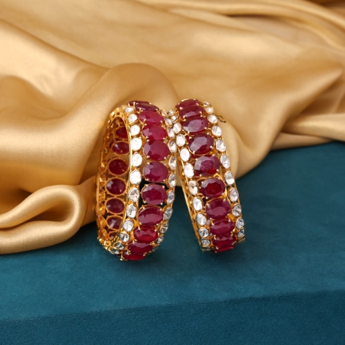 necklace for square neckline gown