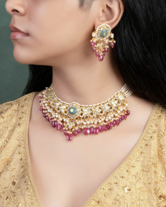 polki jewellery for green saree