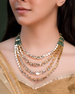 rani haar for festive look