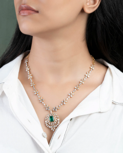 Floral_Diamond_Long_Necklace