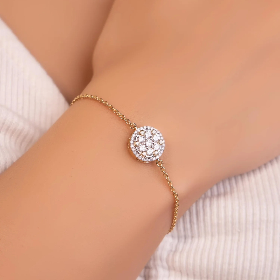 Diamond Bracelet for Sister on rakhi