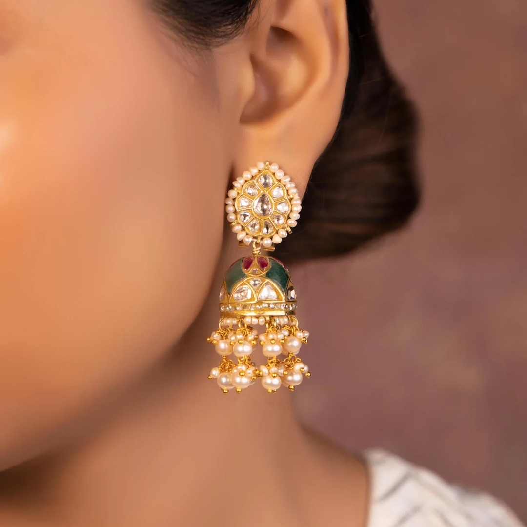 minimal jhumka earrings