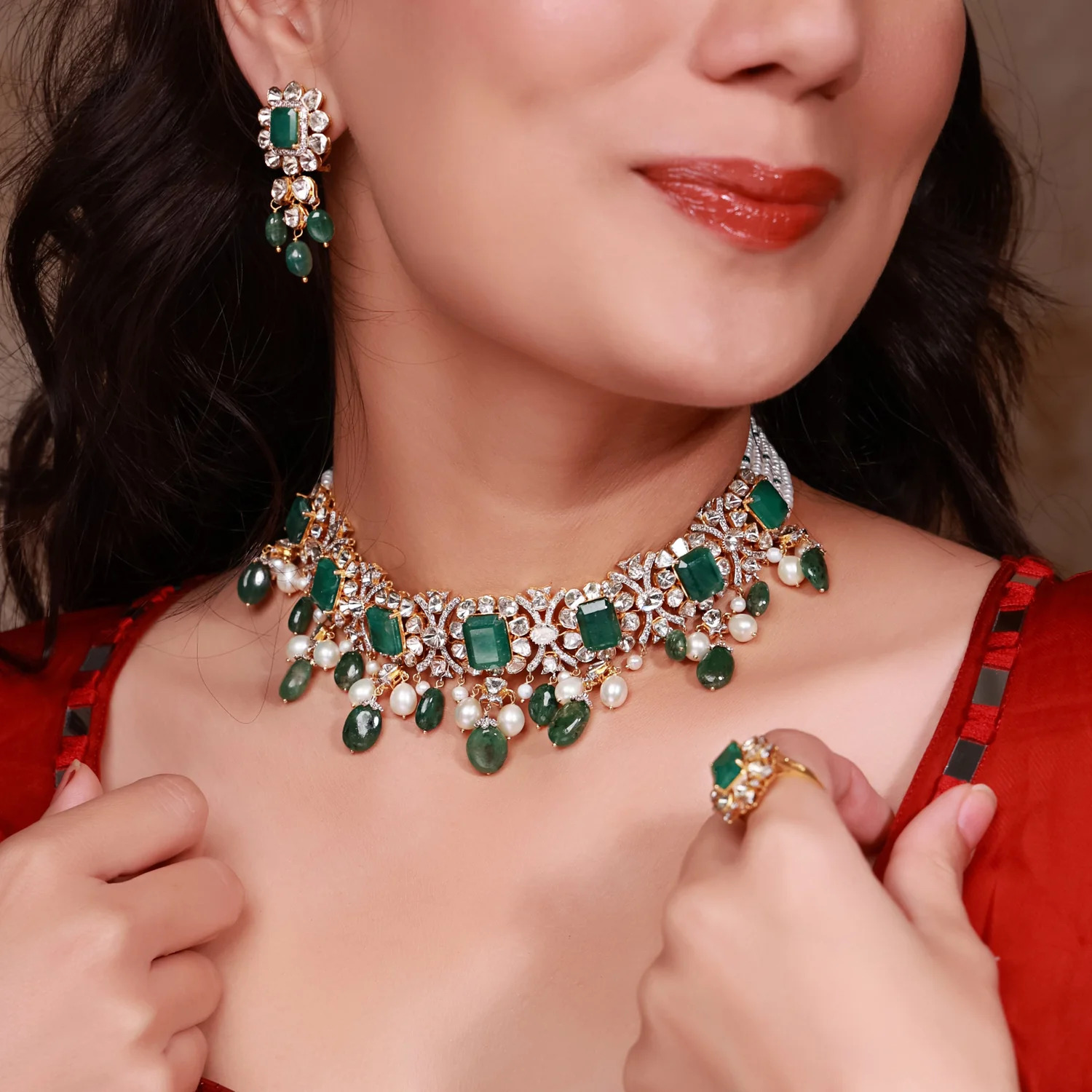 Polki Choker With Emeralds