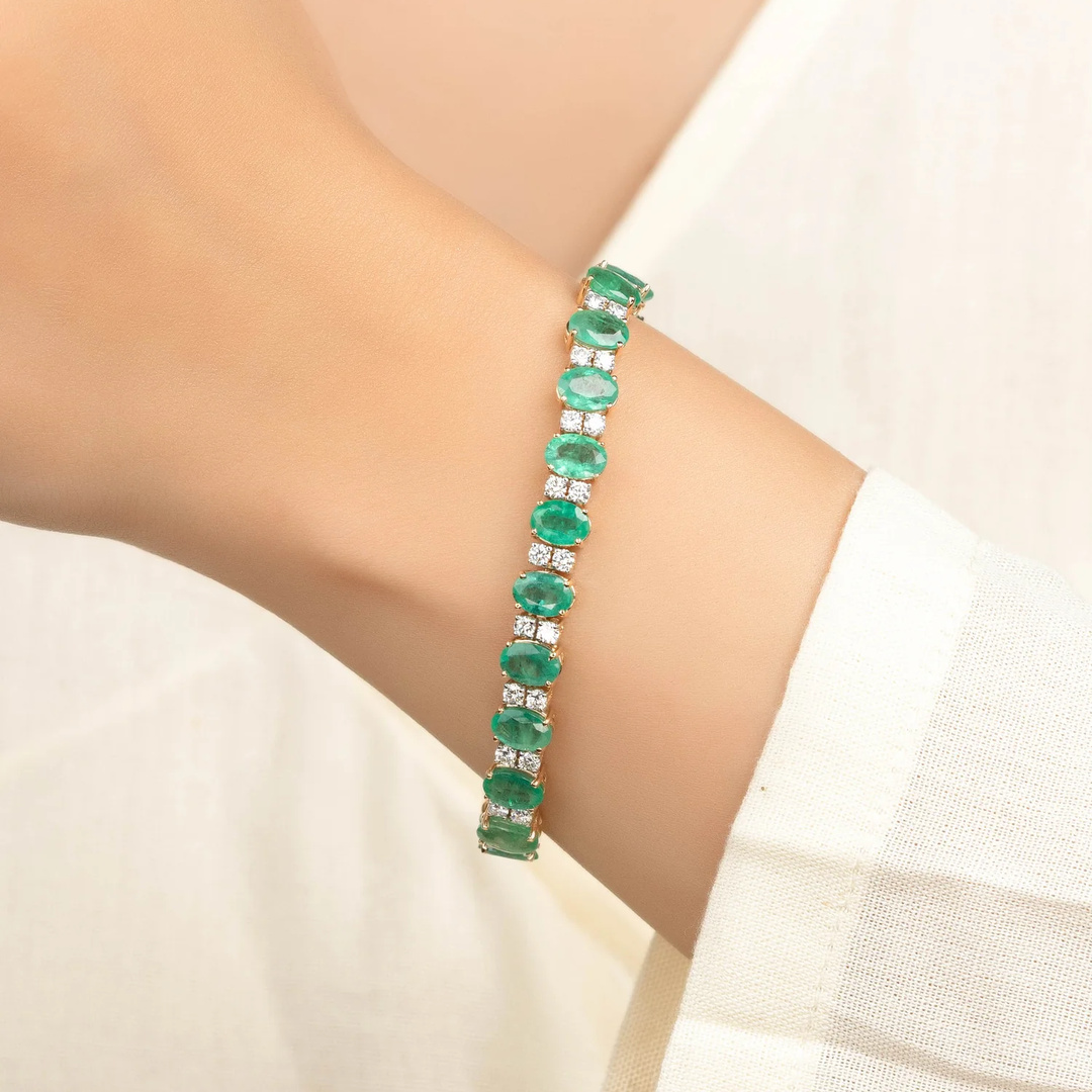 daily wear emerald bracelet