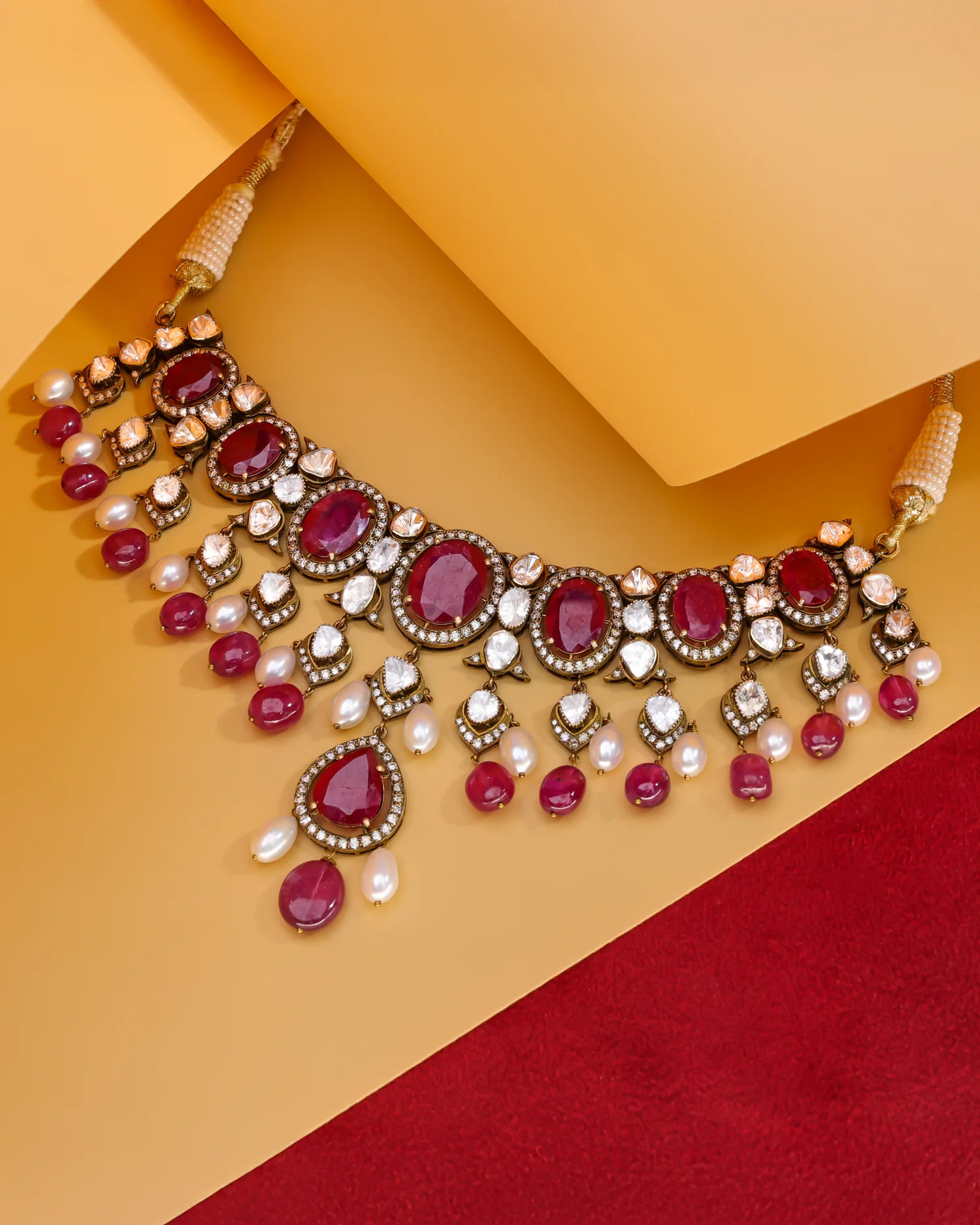 ruby choker