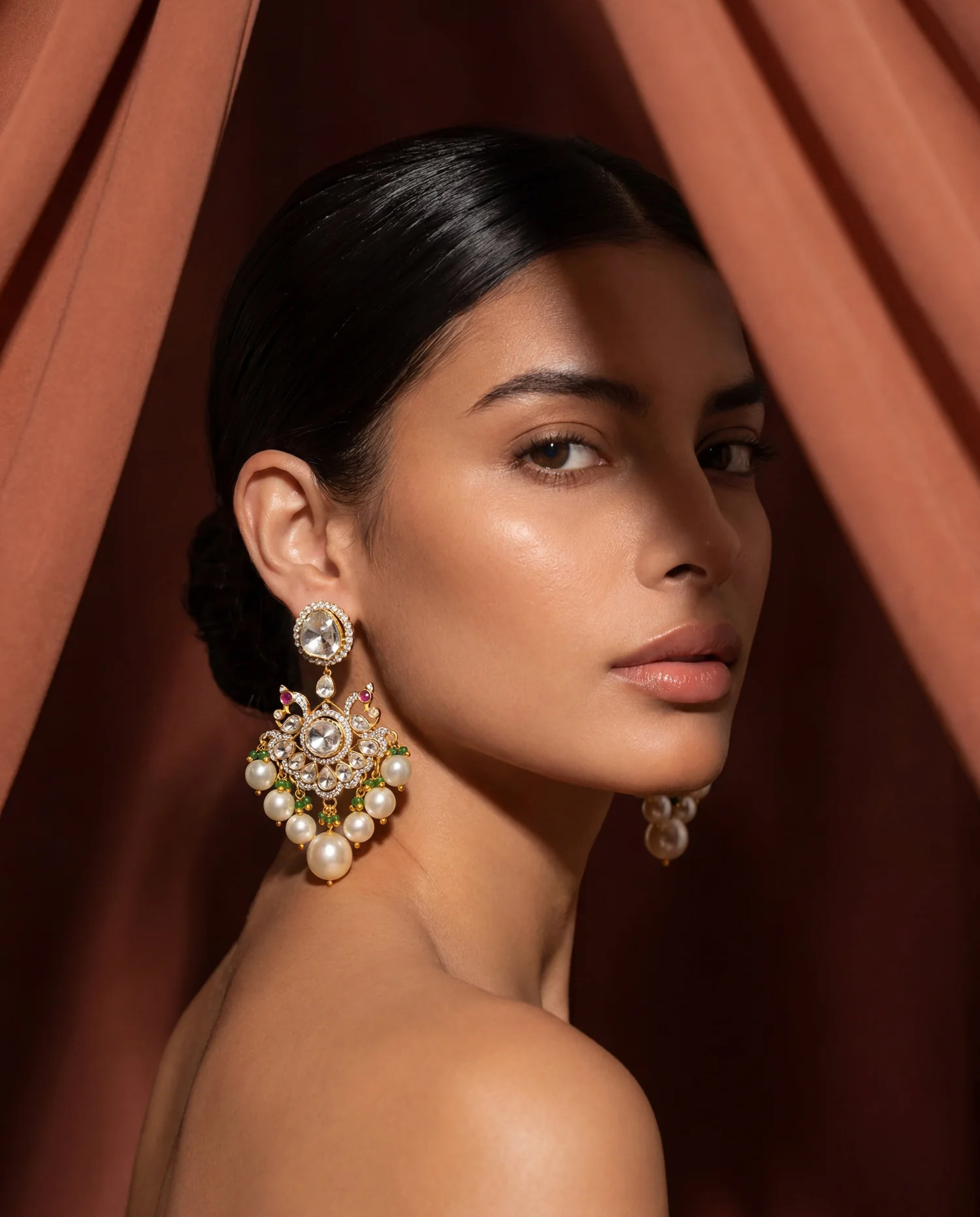 pearl jewellery for peach dress