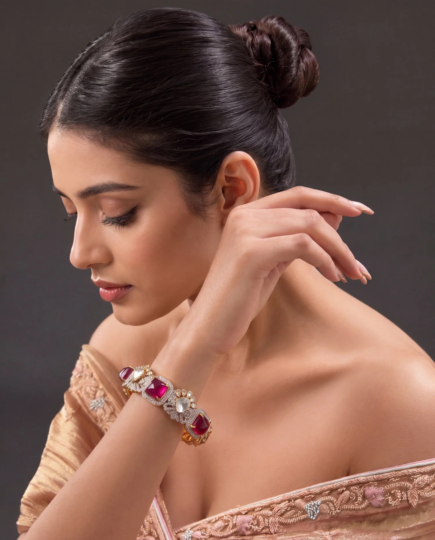 polki jewellery for peach dress